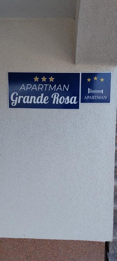 Ferienwohnung Grande Rosa Vrulje  Exterior foto
