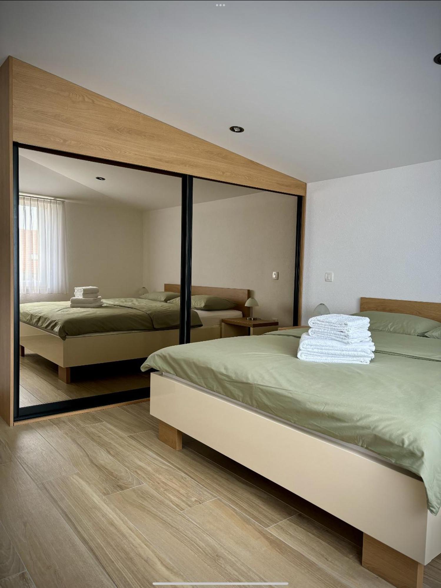 Ferienwohnung Grande Rosa Vrulje  Exterior foto