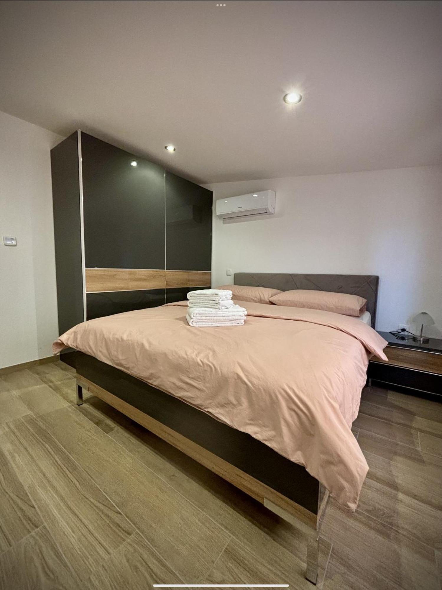 Ferienwohnung Grande Rosa Vrulje  Exterior foto